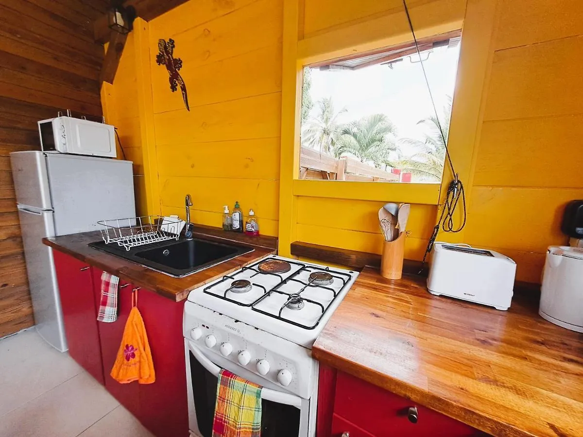 Yuka Lodge - Bungalow Prive Avec Jardin En Pleine Nature Sainte-Anne  Holiday home Sainte-Anne (Grande-Terre)